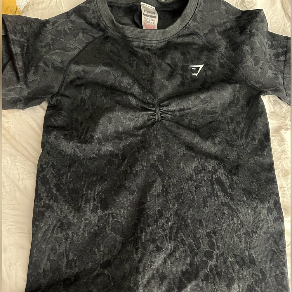 Compression gymshark tee